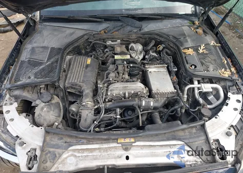 2018 Mercedes-Benz C 300 из США, поврежденный, VIN 55SWF4JB8JU264455